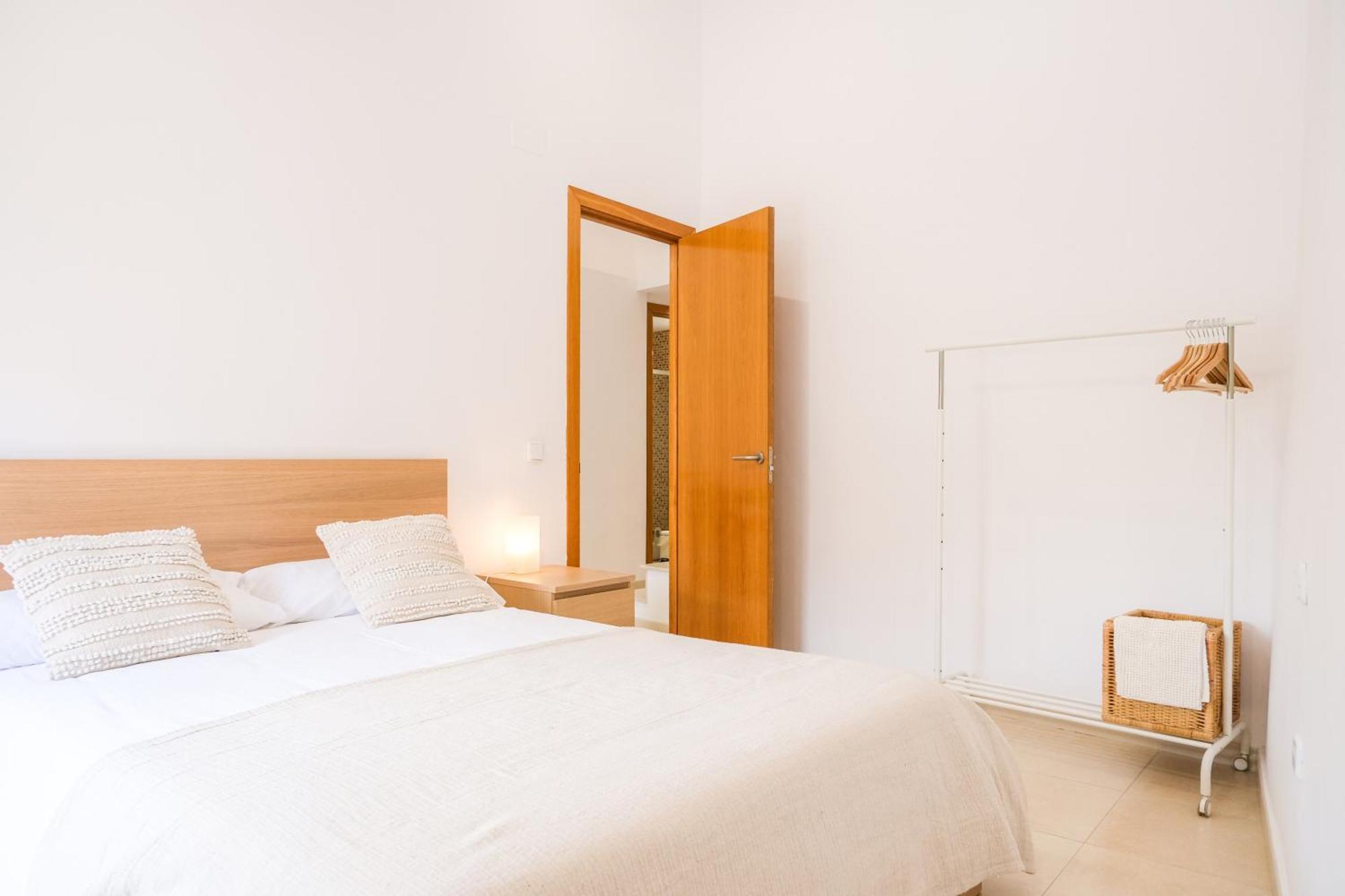 Ca Leudald 3 Apartamento En Besalu Con Terraza Экстерьер фото